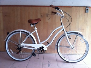 Bicicletta da Spiaggia da Donna 26 Pollici con Pneumatici <span class=keywords><strong>Bianchi</strong></span>, 7 Velocità, Telaio in Acciaio Hi-Ten CE USA, Certificata CPSC - Product Image 2