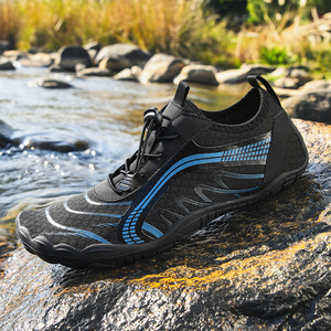 Chaussures d'eau pour femmes, séchage rapide, dessus en mesh, semelle en caoutchouc, plage, été, sport de plein air, bout fermé - Product Image 2