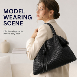 Sac fourre-tout pour femme en cuir tressé structuré grande capacité, sac à bandoulière avec fermeture éclair, 3 couleurs, vente en gros, personnalisation OEM, usine - Product Image 2
