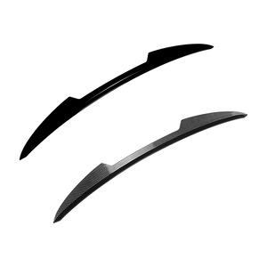 สปอยเลอร์หลัง Audi A3 8P สีดำเงา ลายคาร์บอนไฟเบอร์ ทรง Ducktail สำหรับปี 2004-2013 รุ่น 5 ประตู - Product Image 5