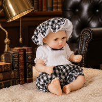 8 Zoll Vollsilikon Reborn Babypuppe mit offenen Augen, Gingham-Mütze und Bloomers – Neugeborenenpuppe für Rollenspiele