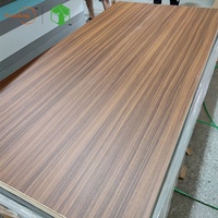 Fabricant chinois de panneaux muraux en PVC 1220x2440mm, garniture décorative intérieure, panneau en mousse PVC
