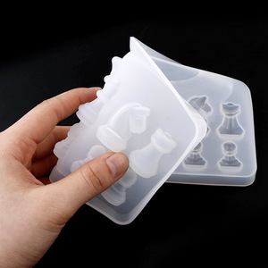 <span class=keywords><strong>Moule</strong></span> <span class=keywords><strong>en</strong></span> <span class=keywords><strong>Silicone</strong></span> Économique <span class=keywords><strong>pour</strong></span> <span class=keywords><strong>Résine</strong></span>, Forme d'Échecs Internationaux, <span class=keywords><strong>Moule</strong></span> DIY <span class=keywords><strong>en</strong></span> <span class=keywords><strong>Silicone</strong></span> UV, Argile, <span class=keywords><strong>Résine</strong></span> Époxy, Moules Pendentifs <span class=keywords><strong>pour</strong></span> Bijoux - Product Image 6
