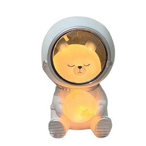 Cosmonauti distanziatori guardiani delle luci della stella della galassia decorazioni notturne Creative belle lampade di medie dimensioni per cameretta dei bambini - Product Image 1