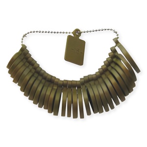 Jauge de taille de bague en plastique doré Curio S179e personnalisable, 29 tailles standard américaines (1 à 15), outils de mesure des doigts pour bijoux - Product Image 1