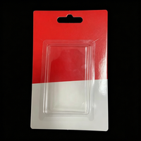 Boîte blister personnalisée anti-rayures avec insert plastique attaché au dos de la carte, emballage de vente au détail suspendu pour l'affichage des gadgets quotidiens