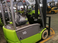 FB20Z Elektro-Gabelstapler 2000kg Tragfähigkeit 3000mm Hubhöhe für Innenlager Palettenstapelung Materialhandhabung