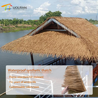 Panneau de toiture en chaume synthétique HDPE, tuile de chaume Tiki, durable, imperméable, ignifuge B1, résistant aux UV, anti-vieillissement, pour extérieur, fabriqué à la machine