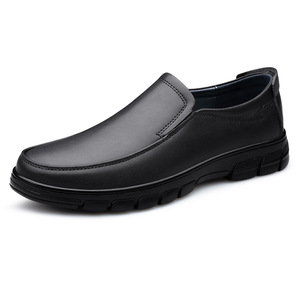 Chaussures en cuir véritable décontractées grande taille pour homme, nouvelle collection automne, à enfiler, semelle souple, respirantes, antidérapantes, couleur unie - Product Image 5