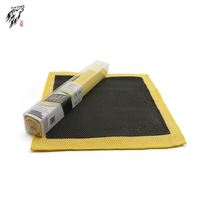 Serviette de décontamination automobile en tissu de toile maillée au design exclusif 3.0 - Product Image 3