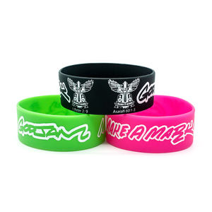 Promocional barato personalizado Debossed Color tinta llena <span class=keywords><strong>pulsera</strong></span> <span class=keywords><strong>de</strong></span> goma <span class=keywords><strong>mejor</strong></span> proveedor diseñar su propia <span class=keywords><strong>pulsera</strong></span> <span class=keywords><strong>de</strong></span> silicona <span class=keywords><strong>pulsera</strong></span> - Product Image 2