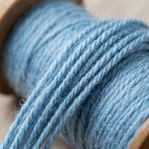 Filato Ecologico in Misto Lana e Acrilico Tinto in Massa per Produzione <span class=keywords><strong>di</strong></span> Piccoli Lotti e Accessori Artigianali - Product Image 5