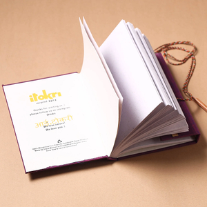 Carnet en papier fait main avec couverture en tissu et fermeture à cordon, journal artisanal durable - Product Image 3
