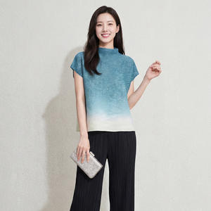 PY Korean Style Casual Slim Fit Pleated Eco-Friendly Women's Geometric Pattern Print Stand Collar Short Sleeve Blouse 100% - Product Image 4