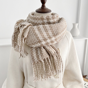 Bufanda a Cuadros con Logotipo Personalizado, Tartán Clásico Británico, Gruesa y Cálida, con Flecos, Unisex, para Invierno, Venta al Por Mayor de Fábrica - Product Image 3