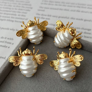 Pendientes de Abeja con Diseño Vintage de Moda, Últimos Estilos 2025, Serie de <span class=keywords><strong>Insectos</strong></span>, Joyería de Moda para Mujer - Product Image 2