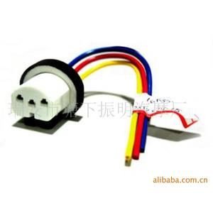Conector Automotriz Orite de 4 Pines, Negro, PBT, Universal para Arnés de Cableado de Automóvil - Product Image 2