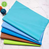 Usine de cuir synthétique de Guangzhou, cuir écologique synthétique original, tissu en cuir PU personnalisé pour vêtements