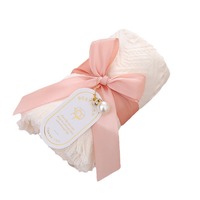 Set de Regalo de Spa Ejecutivo Premium Hecho a Mano, con Antifaz de Papel, Toalla de Felpa y Herramientas de Belleza, en una Práctica Caja de Regalo, Recuerdos para el Día de la Madre