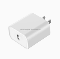 Cargador USB PD20W de Venta al por Mayor de Fábrica, Adaptador Tipo C de Carga Rápida de Alta Calidad con Protección contra Cortocircuitos para 17 16 15 Pro