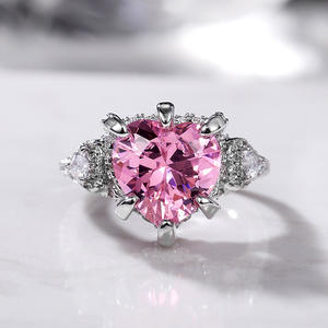 Anillo de compromiso plateado para mujer F799 con cristal rosa y piedra central ovalada de diamantes de imitación, elegante joya de boda para ella - Product Image 5