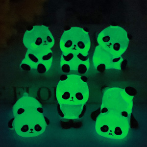 Llavero Transparente con Forma de Panda Pequeño, Adorno Luminoso para Coche, Accesorio Decorativo, Accesorios de Resina para Manualidades - Product Image 3