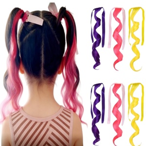 Extensiones de Cabello de Colores Arcoíris para Niñas, Accesorios de Cabello Divertidos para Niñas, Extensiones de Cola de Caballo Rizadas para Niñas - Product Image 4