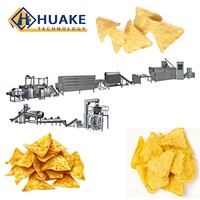 Ligne de production automatique de chips de maïs triangulaires Doritos, extrudeuse à double vis pour la fabrication de chips