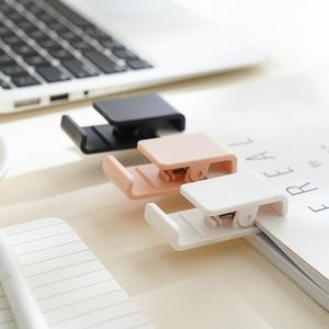 Wholesale Modern Design Dual-Purpose Office <b>Plastic</b> Clip with Simple Mobile Phone <b>Bracket</b> Wholesale Bookends Manufacturers - Product Image 6