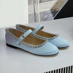 Nouvelles sandales plates pour femmes à talon bas 2024 avec strass en forme de cœur et bride de cheville pour mariage - Product Image 3