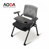 Chaise de formation empilable en gros avec tablette d'écriture, chaise de bureau multifonction pliable avec roulettes