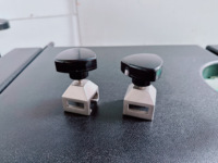 Pince manuelle en acier inoxydable 304 pour table d'opération