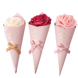 Boîte d'emballage cadeau jetable en carton recyclable, faite à la main, avec motif floral de mariage européen et dorure à chaud vintage, pour crème glacée - Product Image 1