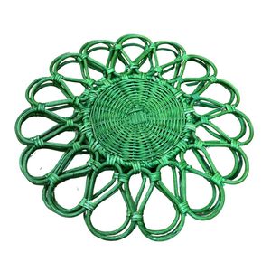 แท่นชาร์จหวายทรงกลมทำจากช่างฝีมือ: เพิ่มความหรูหราในการรับประทานอาหารด้วยการออกแบบลายดอกไม้สีน้ำตาล - Product Image 3