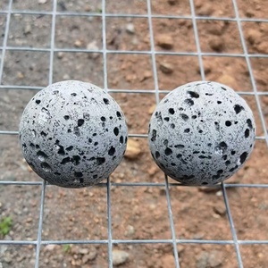Piedra <span class=keywords><strong>para</strong></span> Pies Duradera y Ecológica <span class=keywords><strong>para</strong></span> Eliminar Cutículas Envejecidas, Piedra Volcánica de Lava Perforada y Perfumada, Cortada a Medida - Product Image 3