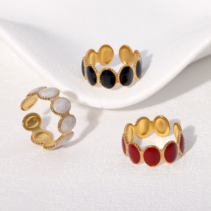 Bague en acier titane best-seller transfrontalier, style INS, tendance et luxe léger, ouverture réglable en acier inoxydable - Product Image 1