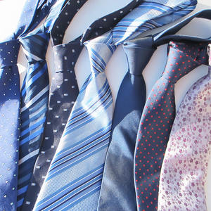<span class=keywords><strong>Cravate</strong></span> <span class=keywords><strong>en</strong></span> <span class=keywords><strong>soie</strong></span> <span class=keywords><strong>de</strong></span> mûrier pour homme, nouvelle mode, 8 cm, <span class=keywords><strong>cravate</strong></span> <span class=keywords><strong>de</strong></span> luxe haut <span class=keywords><strong>de</strong></span> gamme, décontractée, pour soirée, banquet, costume, chemise - Product Image 1