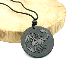 Vente en gros de <span class=keywords><strong>la</strong></span> Russie véritable collier pendentif en shunglite d'élite naturelle pierre précieuse plaque de protection cadeau 35-40MM - Product Image 6