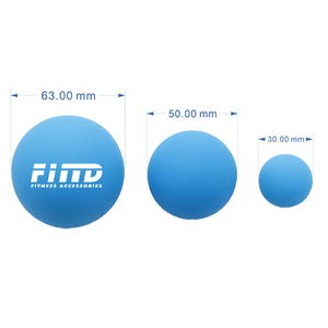 Balle de massage en silicone de 2,5 pouces (63 mm) pour la relaxation myofasciale, balle de thérapie fitness avec logo personnalisé - Product Image 5