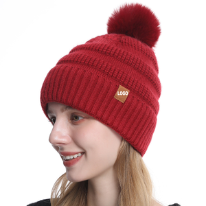 <span class=keywords><strong>Bonnet</strong></span> en tricot jacquard pour femme avec <span class=keywords><strong>pompon</strong></span>, rouge, noir, gris, <span class=keywords><strong>kaki</strong></span>, beige, chaud pour l'hiver, double couche brossée - Product Image 4