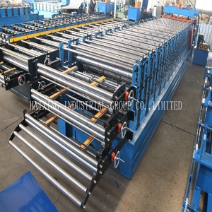 Feuille de toiture en métal en aluminium de tuile de toit de trois couches faisant le petit pain formant la machine - Product Image 6