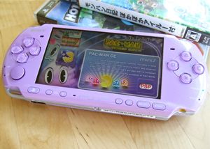 Retro Gaming Console for Portable 1000/3000 Wi-Fi 4.3inch Screen Classic <b>Games</b> Original Refurbished White - Product Image 2