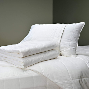 Factory Direct Wholesale Silk Summer Quilt Multi Size Luxury <strong>Bed</strong> <strong>Comforter</strong> 100% Silk Duvet - Product Image 2