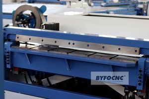 Línea de producción de conductos automáticos Máquina de fabricación de conductos de aire 3 HVAC para producción de tubos - Product Image 3