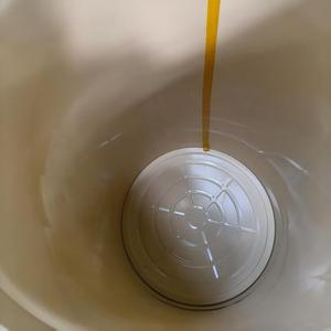 <span class=keywords><strong>Fût</strong></span> <span class=keywords><strong>métallique</strong></span> conique durable de qualité <span class=keywords><strong>alimentaire</strong></span> <span class=keywords><strong>200L</strong></span> avec surface brillante pour le transport et l'emballage de jus - Product Image 5