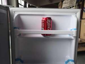 Mini Refrigerador Portátil de <span class=keywords><strong>90</strong></span> <span class=keywords><strong>Litros</strong></span> con Una Puerta, Mini Refrigeradores de 12 V CC para Dormitorios - Product Image 5