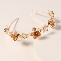 Rétro européen et Américain en métal femme accessoires de cheveux perle fleurs feuilles mariée bandes de cheveux