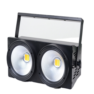 <span class=keywords><strong>Audio</strong></span> professionnel <span class=keywords><strong>Dmx</strong></span> 2 yeux 2x100W blanc blanc chaud Led Cob Audience Blinder Studio Disco Light - Product Image 2