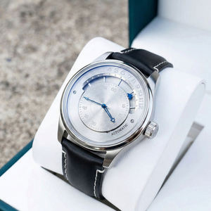 นาฬิกา Miyota Automatic Hours Retrograde รุ่น SM1132  โลโก้แบบกำหนดเอง กระจกแซฟไฟร์ ตัวเรือนสแตนเลสสตีล ผลิตโดยผู้ผลิตนาฬิกาจักรกล - Product Image 1