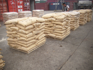 Polímero de poliacrilamida catiónico de alto rendimiento, polvo de sedimentación y clarificación rápida en dosis bajas - Product Image 3